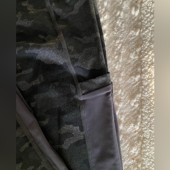 Fabletics Legging! - Picture 5 of 7